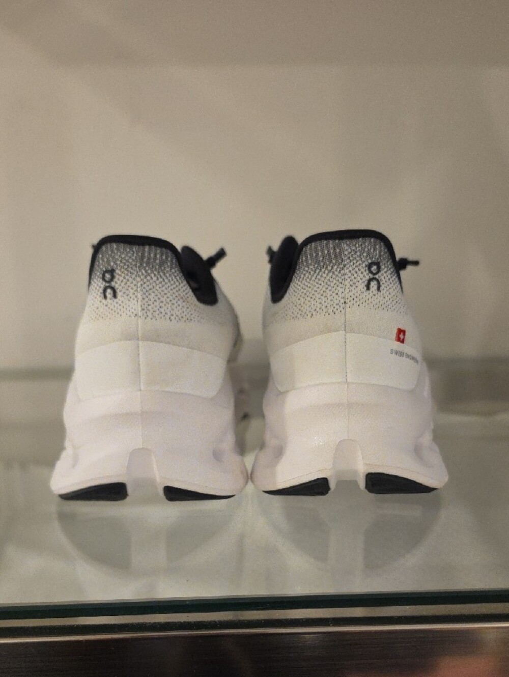 OC womens running Cloudtilt Sneakers in White/Black Size 7.5" new without box - Picture 6 of 11